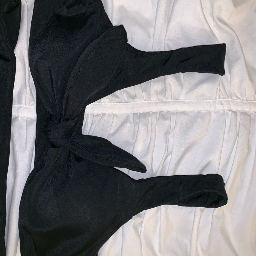 Black bikini front tie